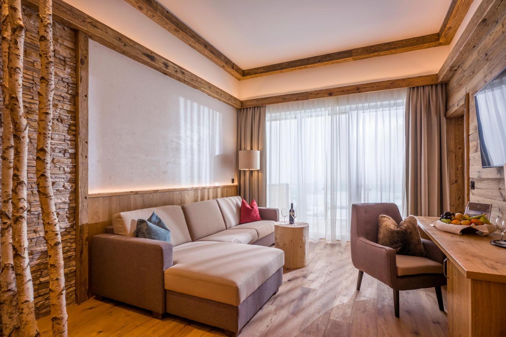 Hotel Panorama Royal บาด ฮาริง ภายนอก รูปภาพ
